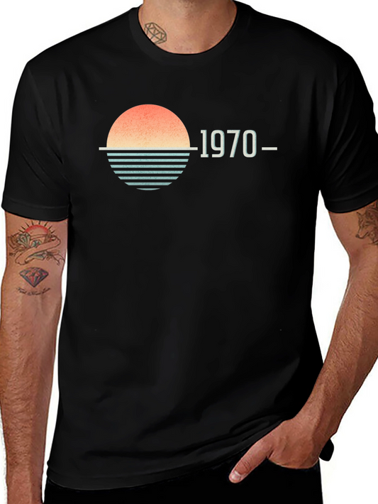 Vintage 1970 Sunset Graphic Tee - Retro Style
