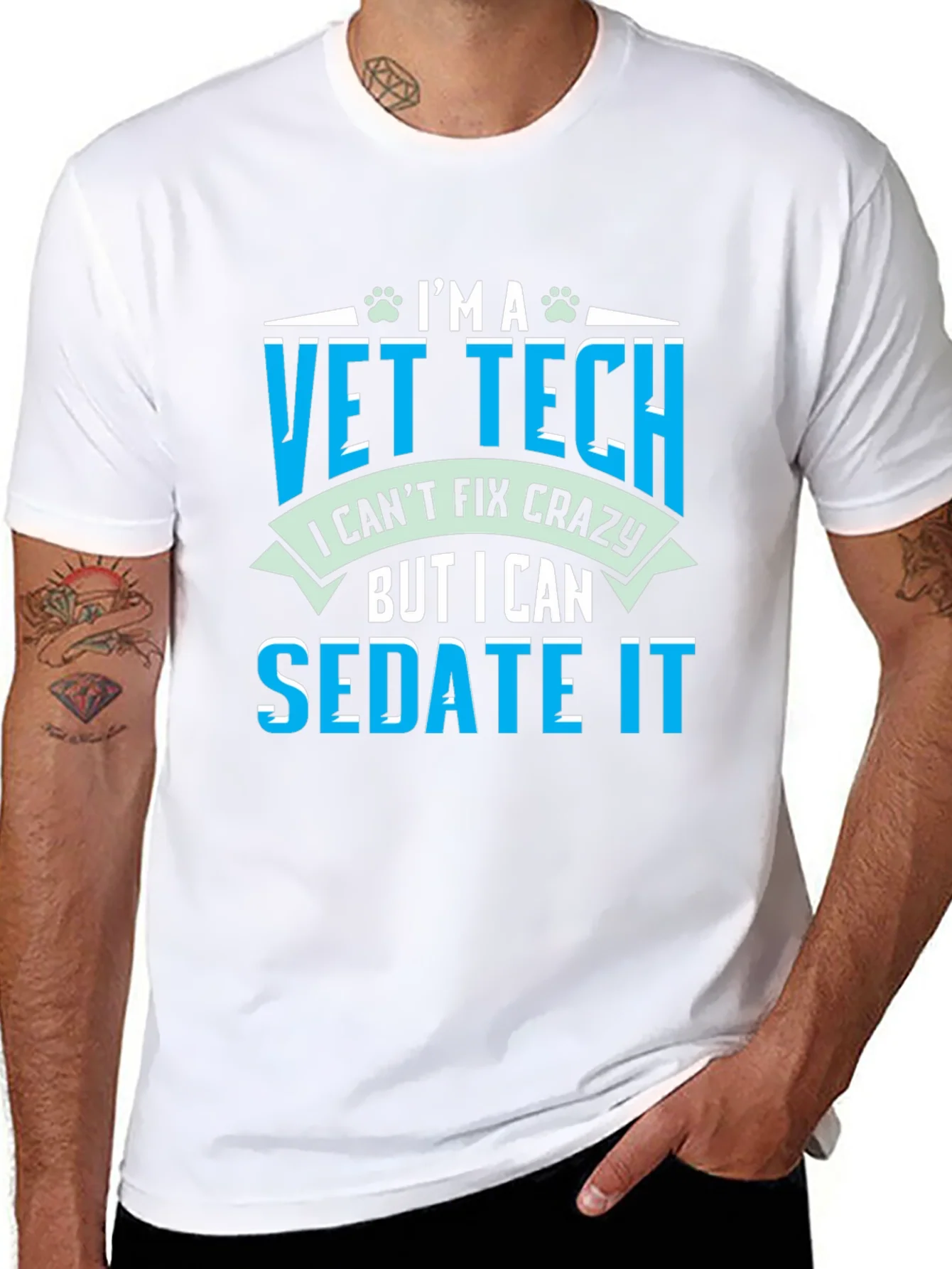 Vet Tech T-Shirt - I Cant Fix Crazy