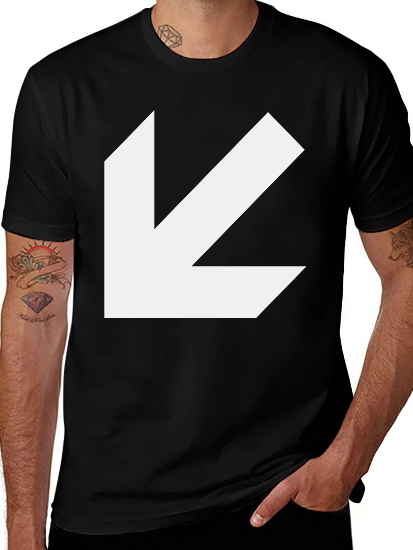 Bold Arrow Graphic Tee - Black Casual Style