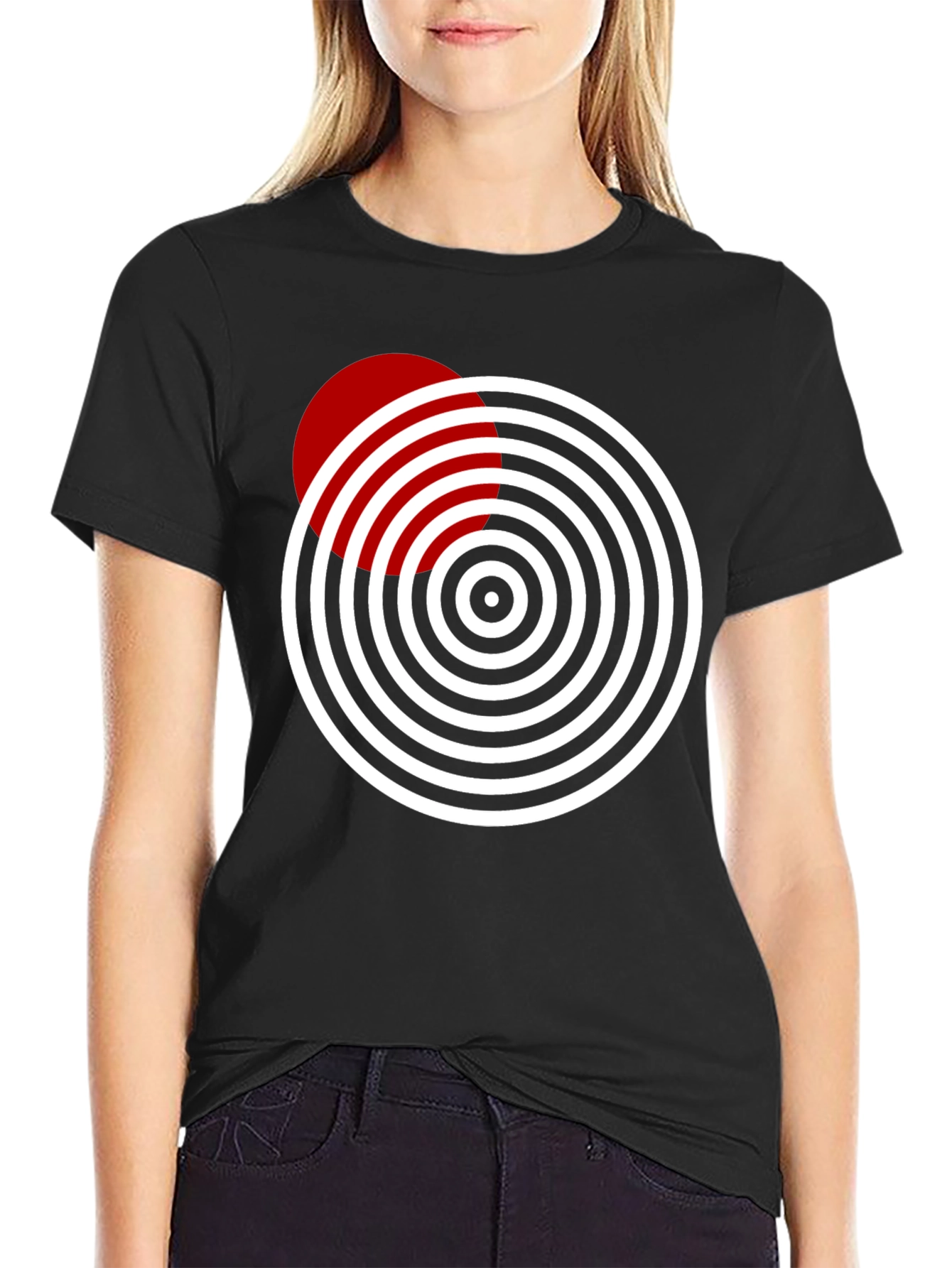 Geometric Circle Design Tee - Stylish & Modern