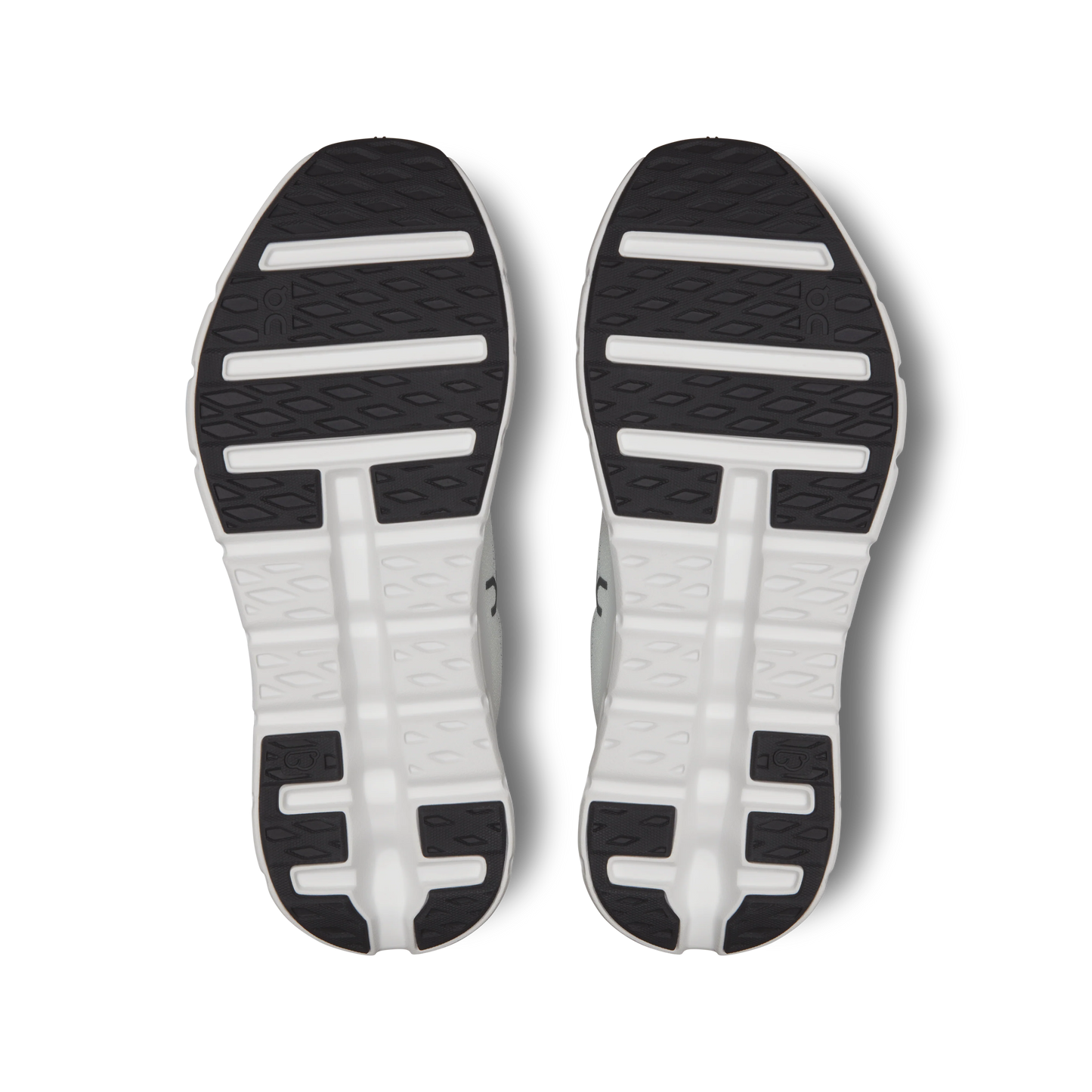 Cloudtilt Black | Ivory