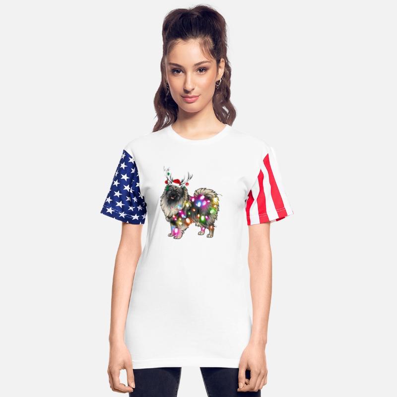 Christmas lights keeshond dog winterwalk cute pet