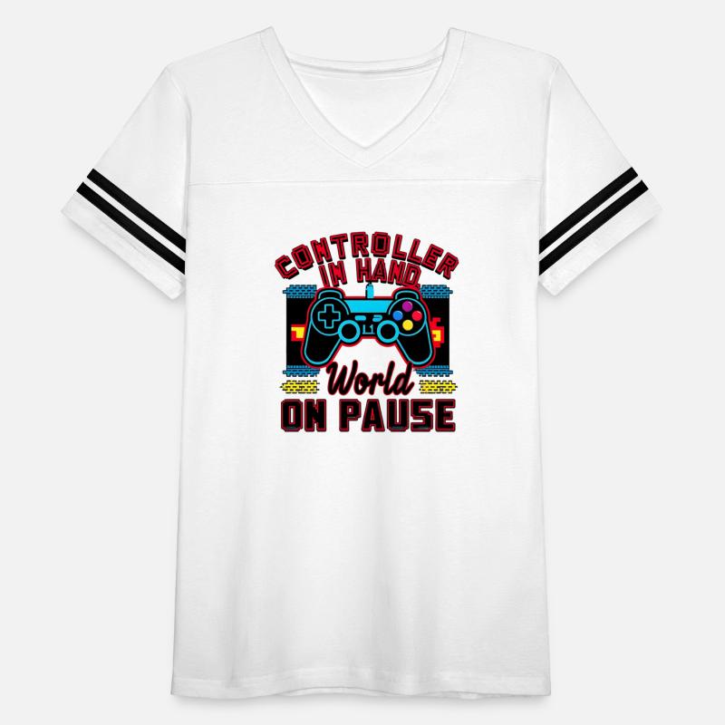 Controller in Hand World on Pause