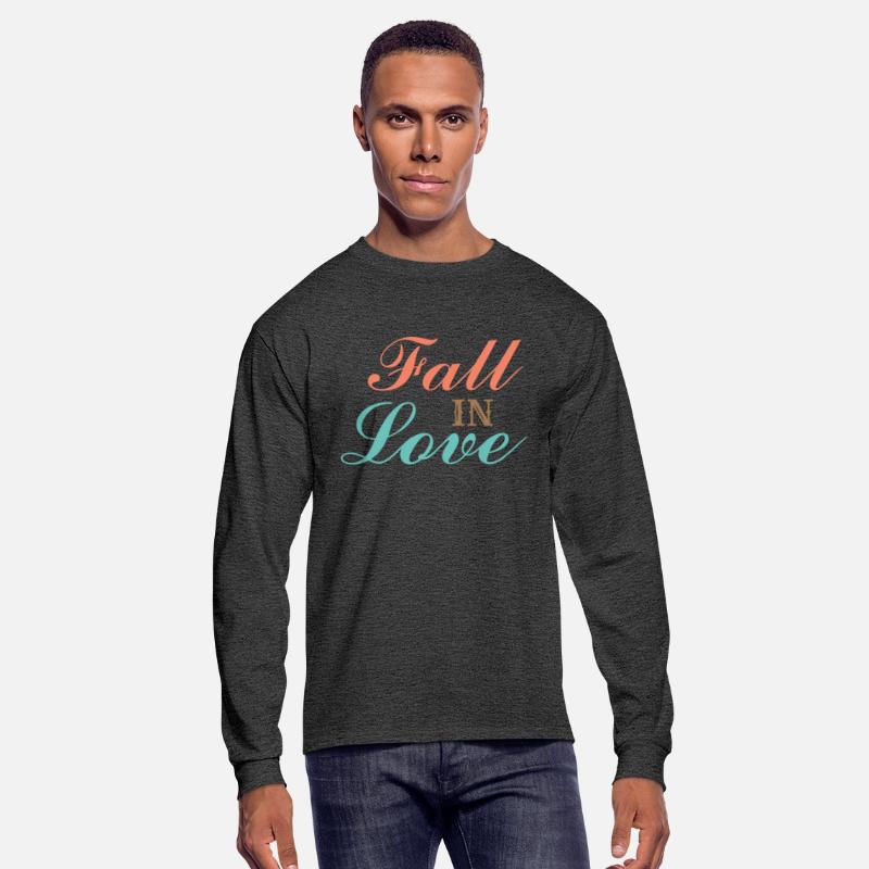 Font design for the word "fall in love"