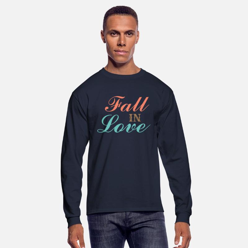 Font design for the word "fall in love"