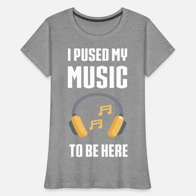 I paused my music to be here