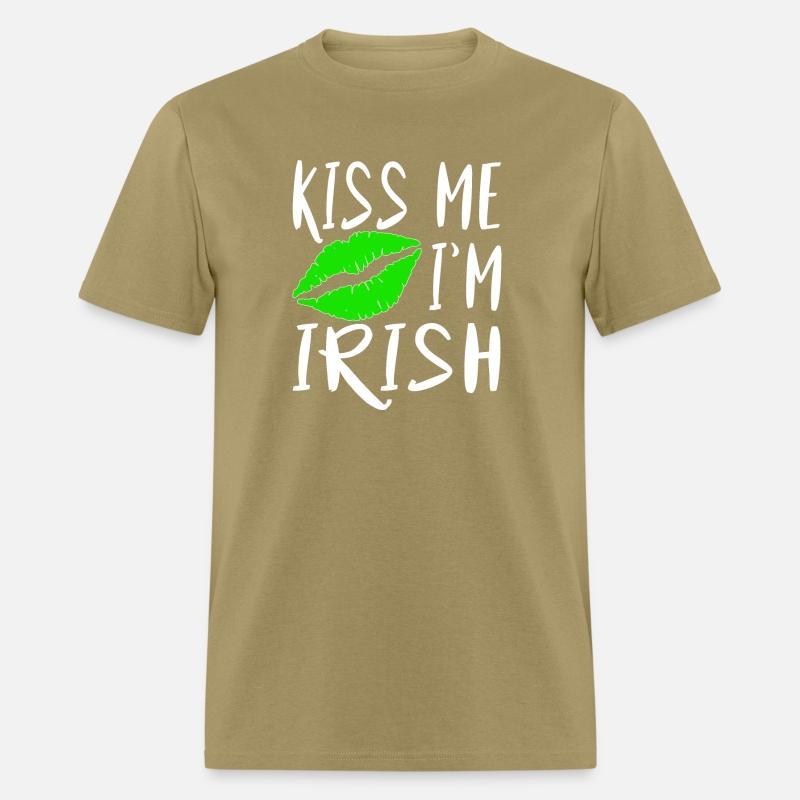 Kiss Me I m Irish Beauty Lips Clover