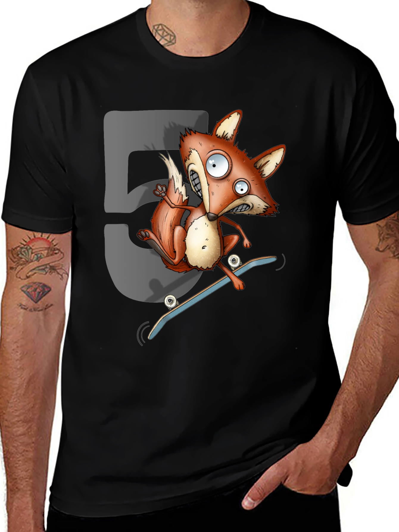 Skateboarding Fox Graphic T-Shirt - Cool Cartoon Tee