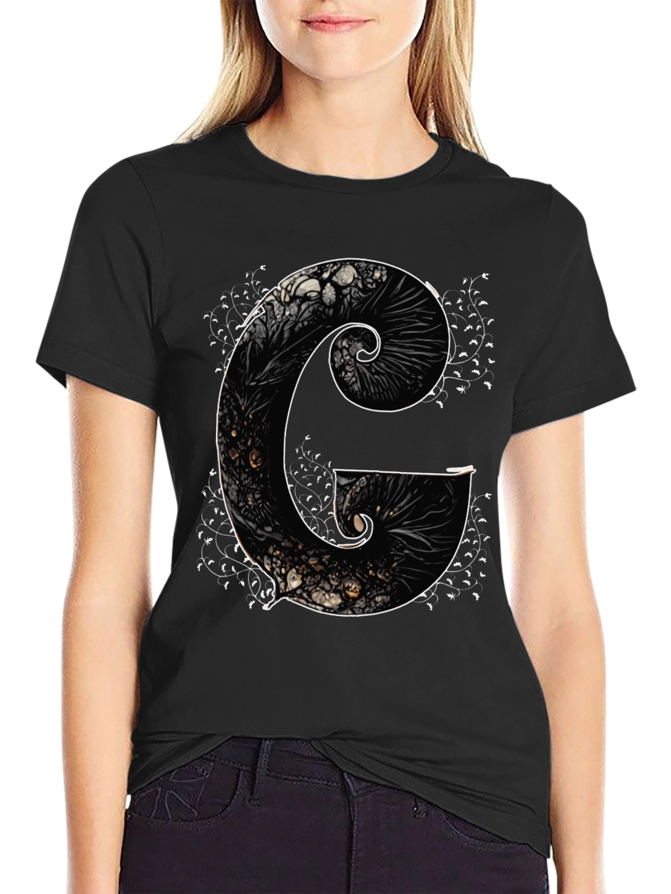 G Letter Art Print Black Tee - Unique Design