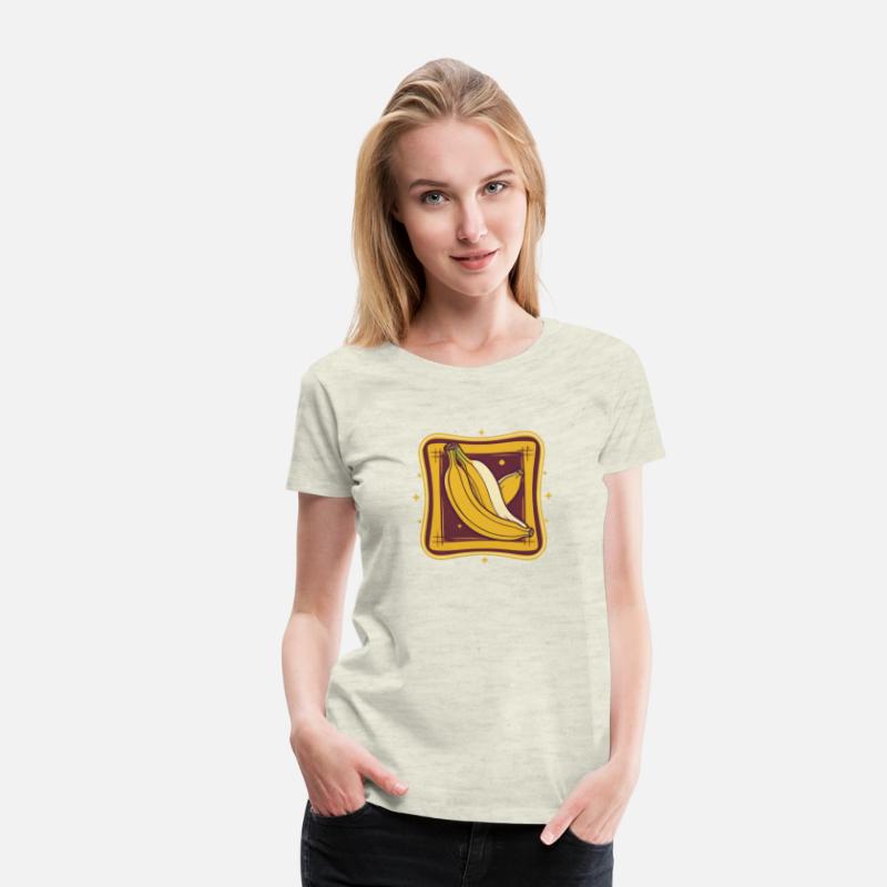 Retro Comic Style Banana Tee - Fun & Vintage Pop A