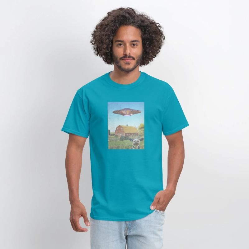 Retro UFO & Cow Farm Scene T-Shirt