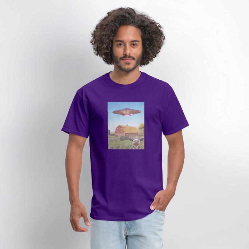 Retro UFO & Cow Farm Scene T-Shirt