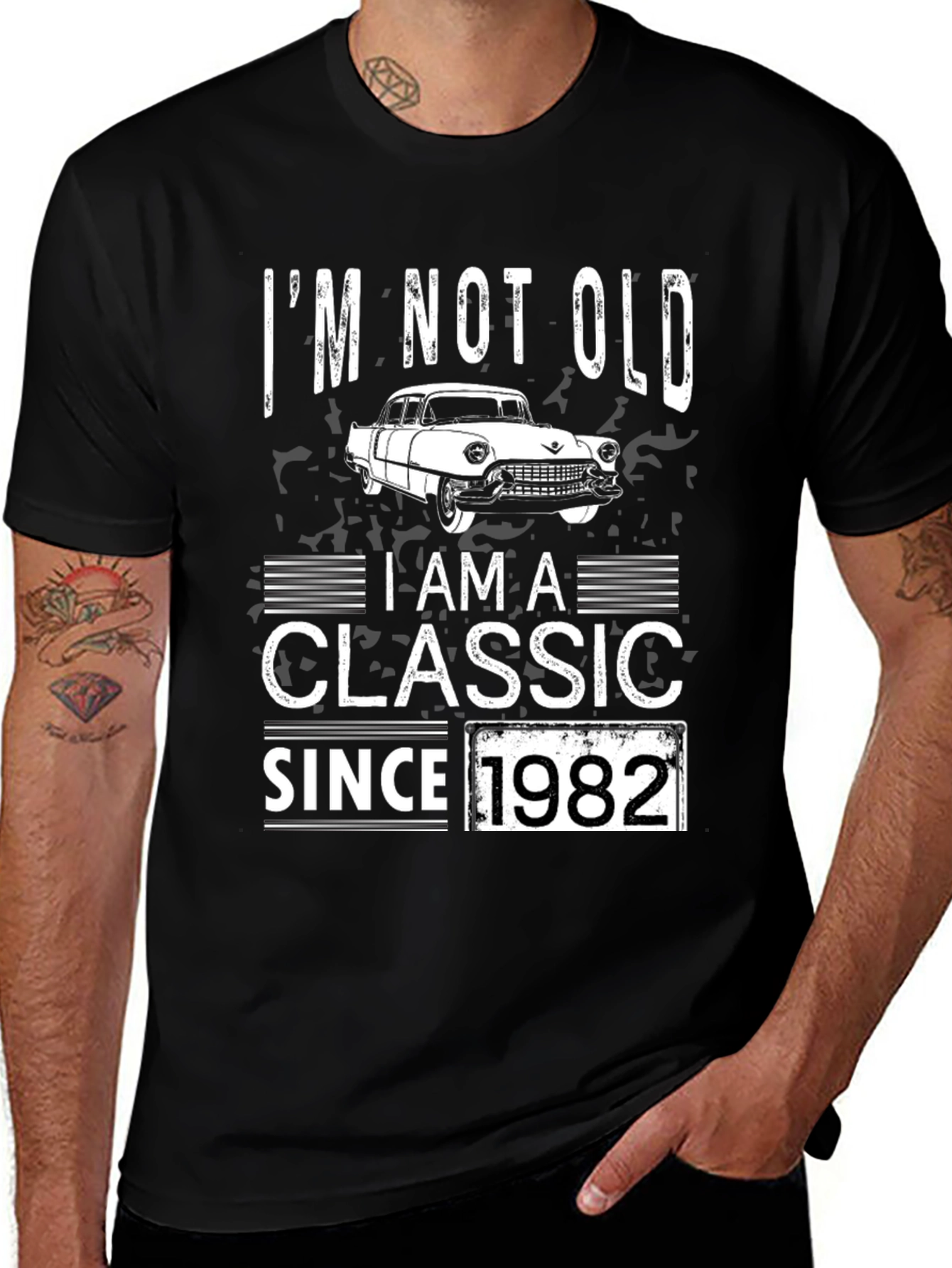 Im Not Old Im a Classic Since 1982 T-Shirt