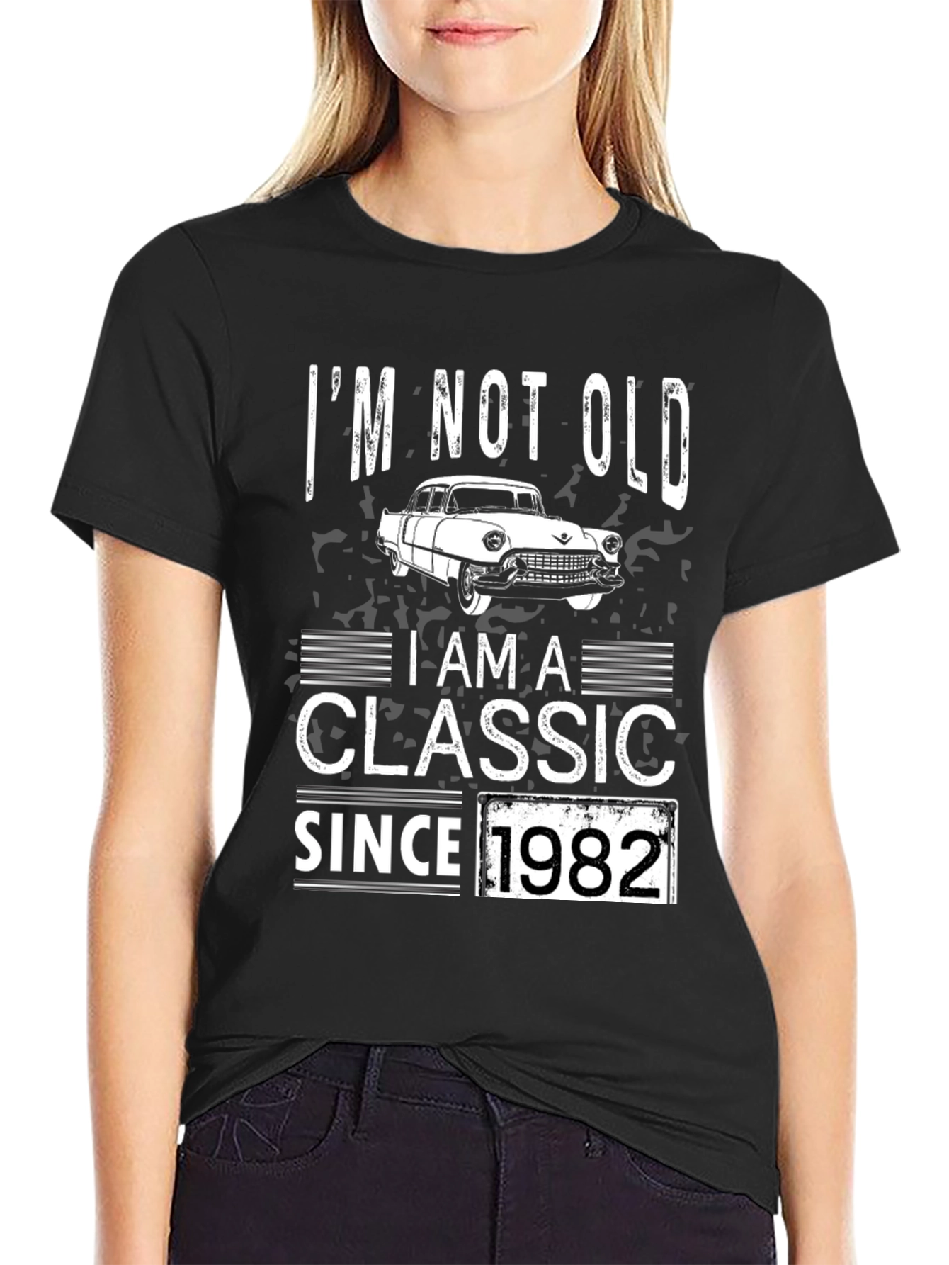 Im Not Old Im a Classic Since 1982 T-Shirt